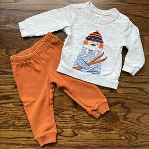 Skiing Walrus Sweatshirt & Sweatpants, 18M